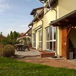 Bogsi *