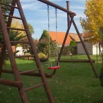 Bogsi *